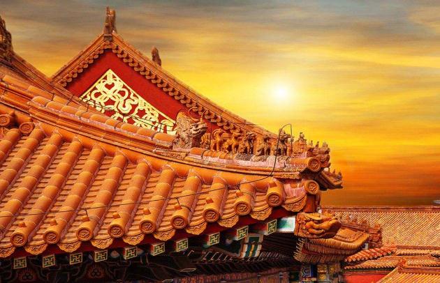 中国的世界文化遗产作文来到万里长城脚下，抬头望去像是一条一条
