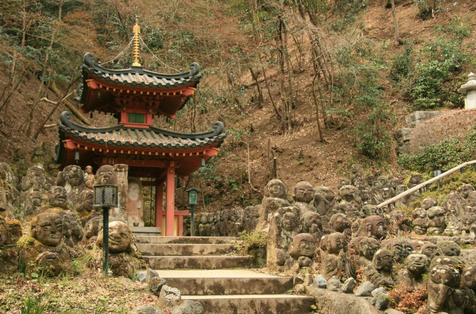日本最古老的观音寺之一：爱宕山观音菩萨