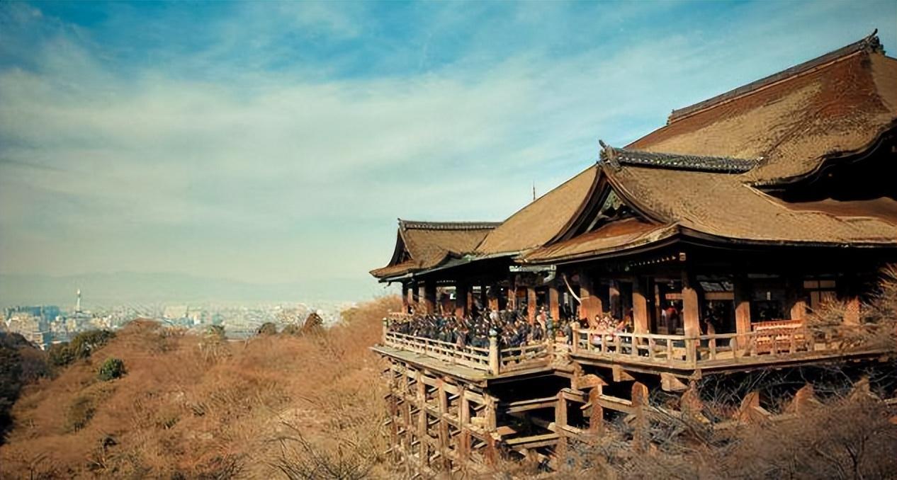 日本最古老的观音寺之一：爱宕山观音菩萨