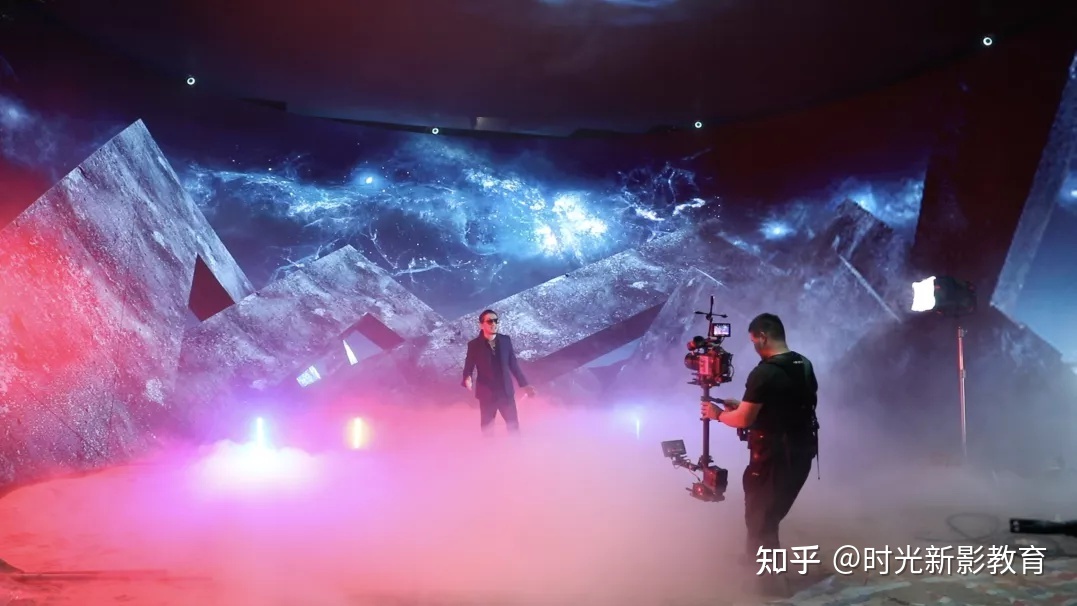 江苏太湖影视文化产业投资峰会暨电影科技周在无锡举行