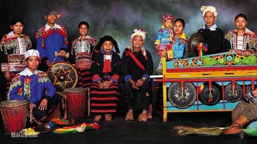中缅交界地区的山地少数民族，民族语言属于南亚语系
