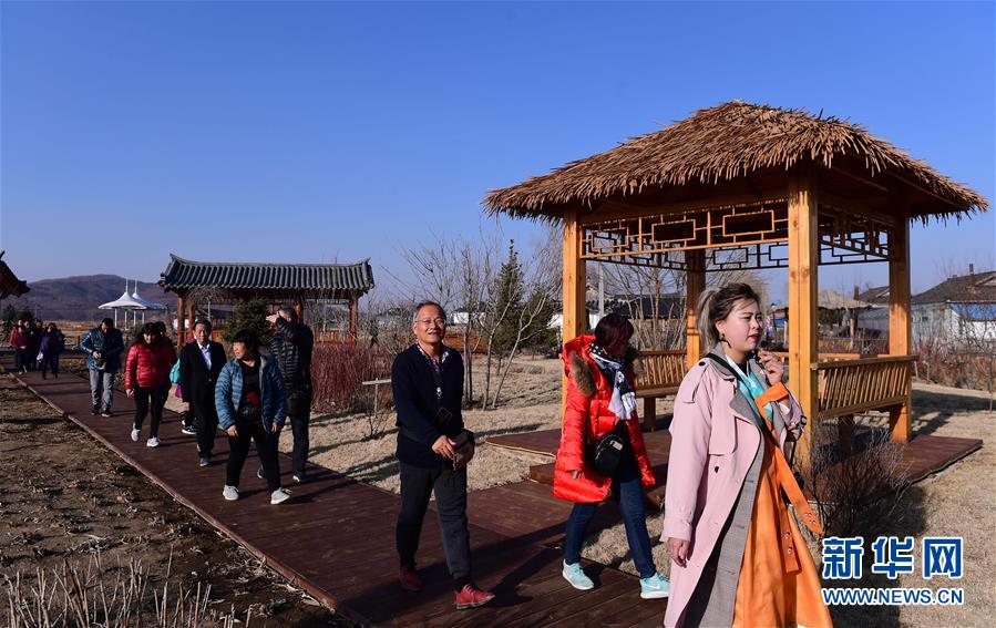 通讯：中国朝鲜族第一村浴“水”重生
